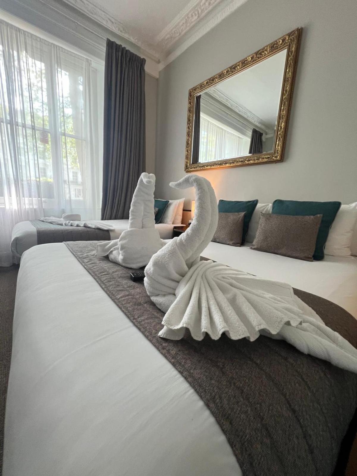 Tudor Court Londra